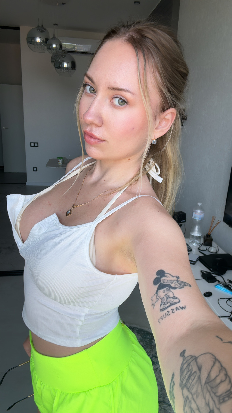 KateV in her underwear in Denver